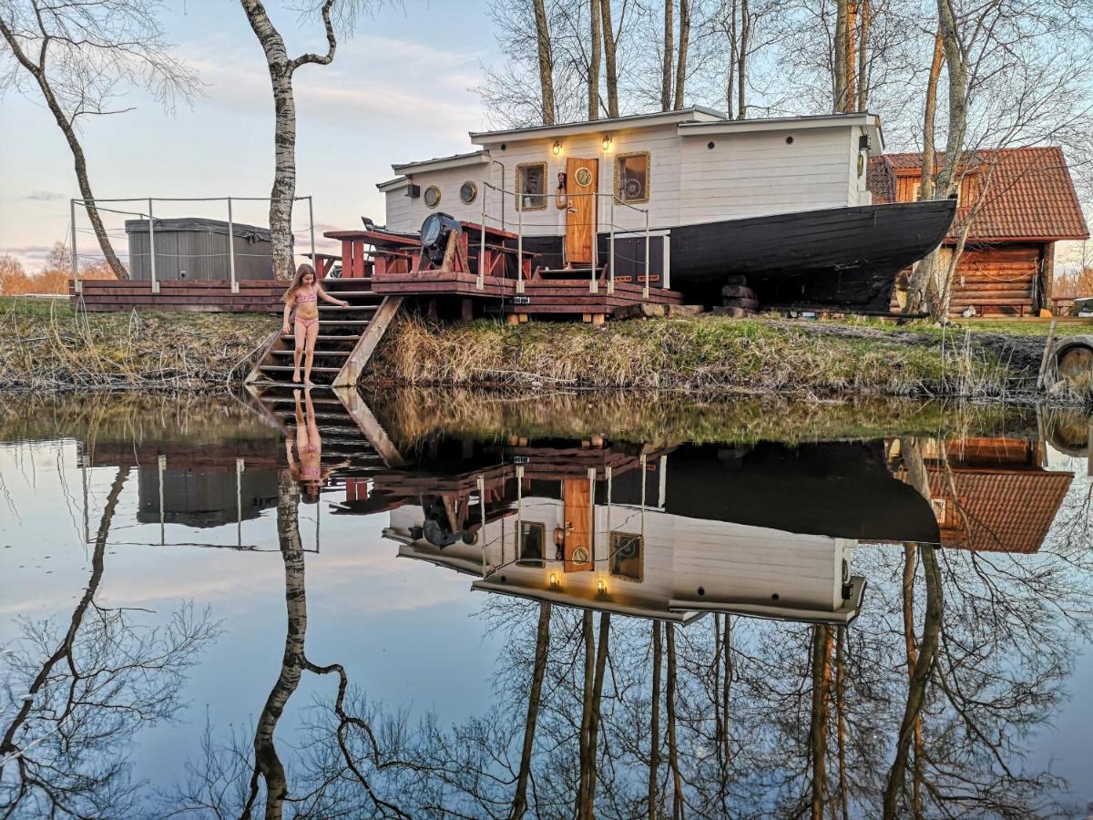 Kalurikula Fishing Village Pärnu Eksteriør bilde